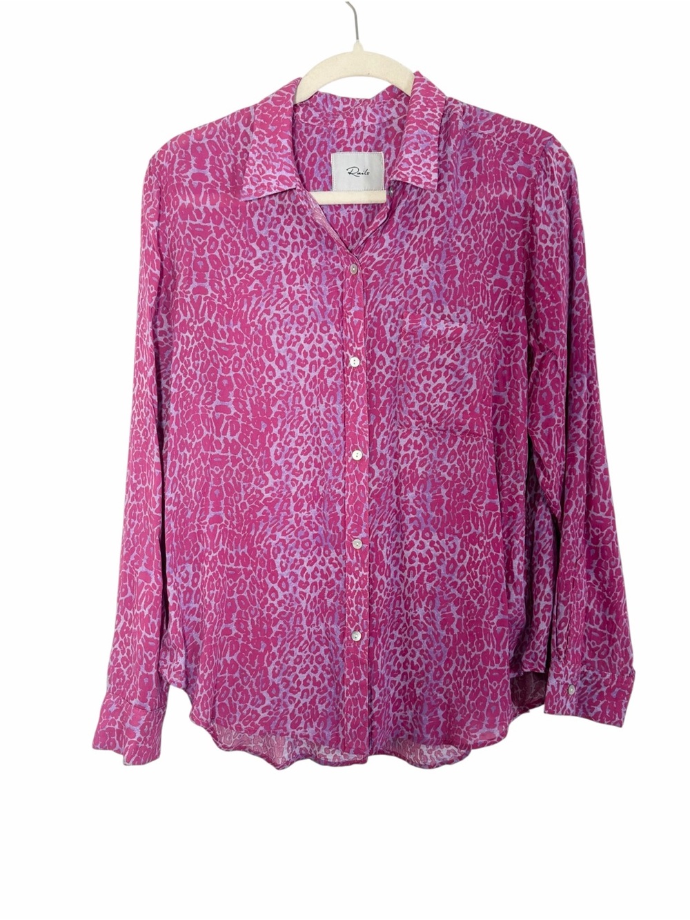 Rails Josephine Pink Leopard Print Button Down Shirt Size S Rayon Blouse - Picture 3 of 10